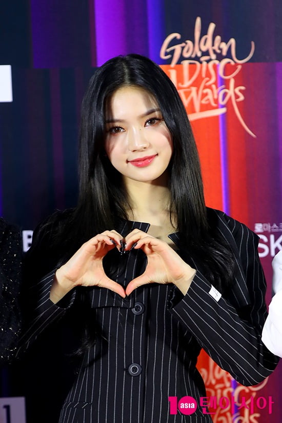 [TEN 포토] 스테이씨 아이사 '미모에 빛이나'