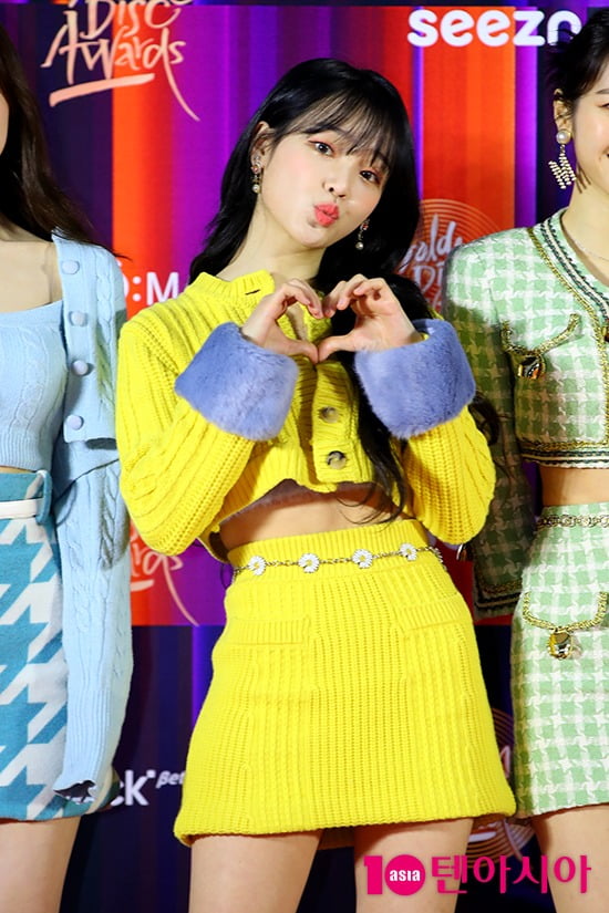 [TEN 포토] 오마이걸 승희 '매력만점 츄'
