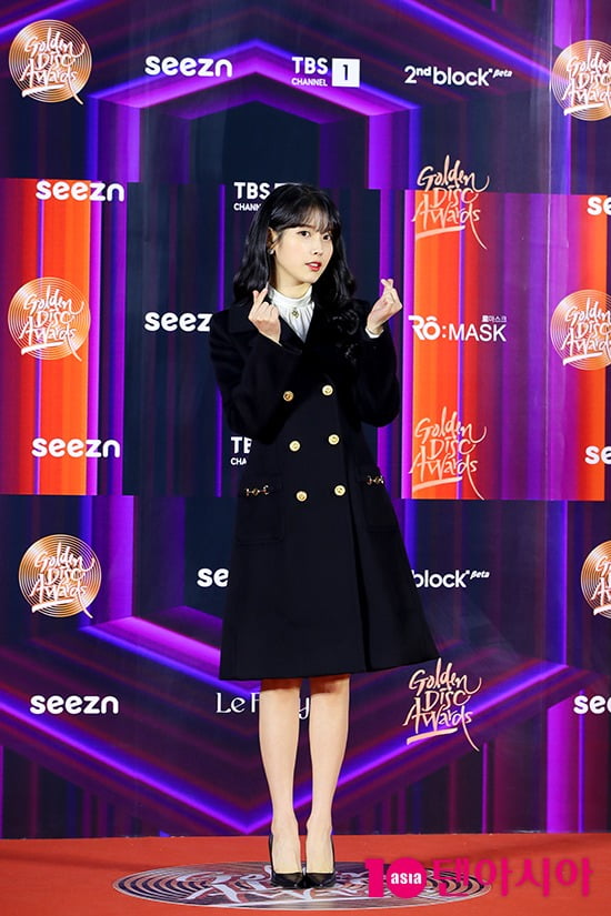 [TEN 포토] 아이유 '미모가 블링블링'
