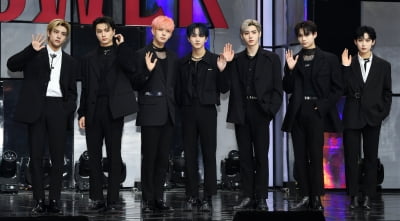 [TEN 포토] 엔하이픈 '정규 1집 리패키지 앨범 '디멘션: 앤서'로 컴백'
