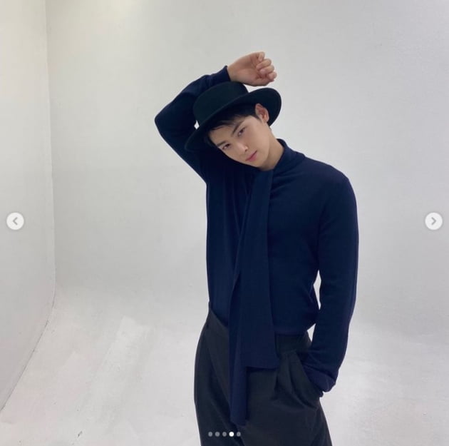 차은우, 얼굴 천재 카우보이 모자까지 찰떡...오늘도 멋짐[TEN★]