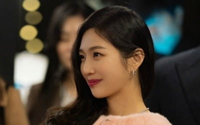 레드벨벳 조이, 드레스로 섹시美 과시…파티 뒤 쓸쓸한 미소 무슨 일? ('한 사람만')