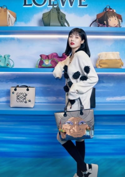 '던♥' 현아, 섹시 벗고...단아하고 깔끔하게[TEN★]