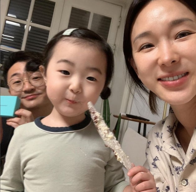 '둘째 출산' 이지혜, 조리원 퇴소 네 식구 하나 된날...집이 최고[TEN★]