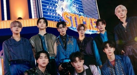 NCT 127 'Sticker', 美 빌보드 16주 연속 차트인...인기 롱런