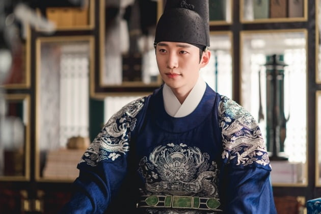 '옷소매' 스틸컷./사진제공=MBC