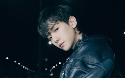 백현, 男 솔로 최다 기록 썼다…10년 누적 앨범 판매량 1위