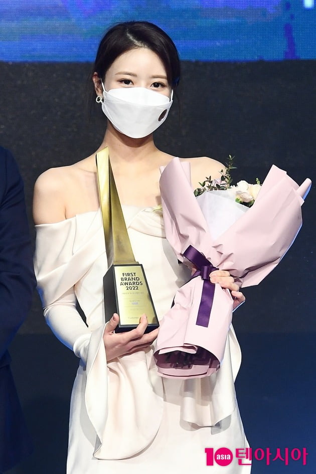 [TEN 포토] 이미주 '꽃미모 활짝'