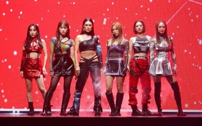 선예→별, '넥스트 레벨'로 첫 단체무대…비주얼 찢었다 ('엄마는 아이돌')