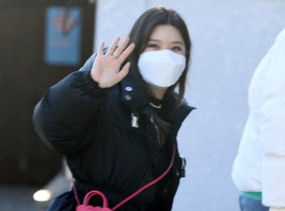 [TEN 포토] 린 '손바닥 보다 작은얼굴'