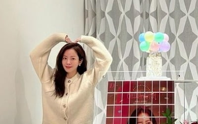 '데뷔 19주년' 한지민 "응원해주시는 마음 소중히 담아 힘낼게요" [TEN★]
