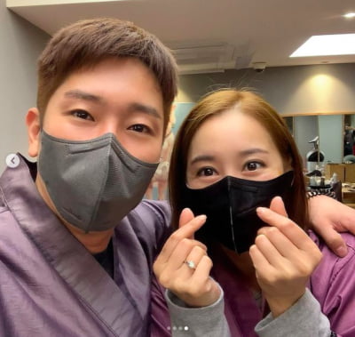 민지영, 갑상선암 수술 후 '♥남편'과 애인 됐네…"오늘은 남편 말고 남친" [TEN★]