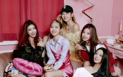 2021년 최고 성적낸 ITZY, 2022년은 더 포효