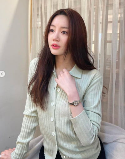 '32세' 이유비, 청순美로 시선 강탈…나 홀로 다른 세상 [TEN★]