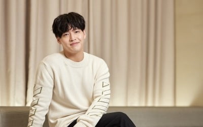 '해적: 도깨비 깃발' 강하늘 "권상우는 액션 원탑…고수에게 한수 배웠다" [인터뷰②]