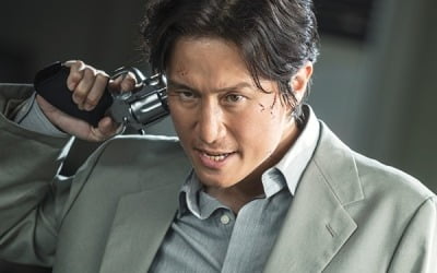 '특송' 송새벽, 소름 돋는 두 얼굴의 빌런
