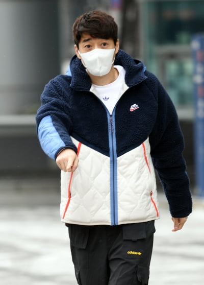 [TEN 포토] 서지석 '여기로 갈까요?'