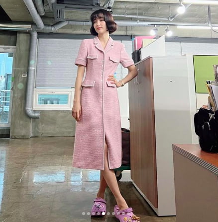 '47kg 유지' 박하선, 한 손에 잡힐 듯한 발목…곧 부러지겠네 [TEN★]