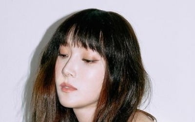 '타일러 권♥' 제시카, 얼음 공주의 변신…없다가 급 생긴 뱅 헤어[TEN★]