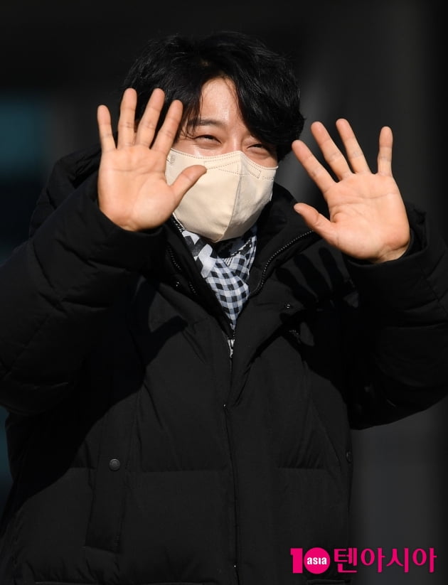 [TEN 포토] 황치열 '라디오에서 만나요'