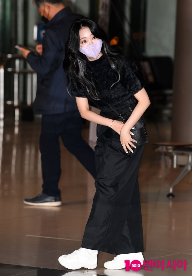 [TEN 포토] 홍지윤 '제주도 콘서트 떠나요'
