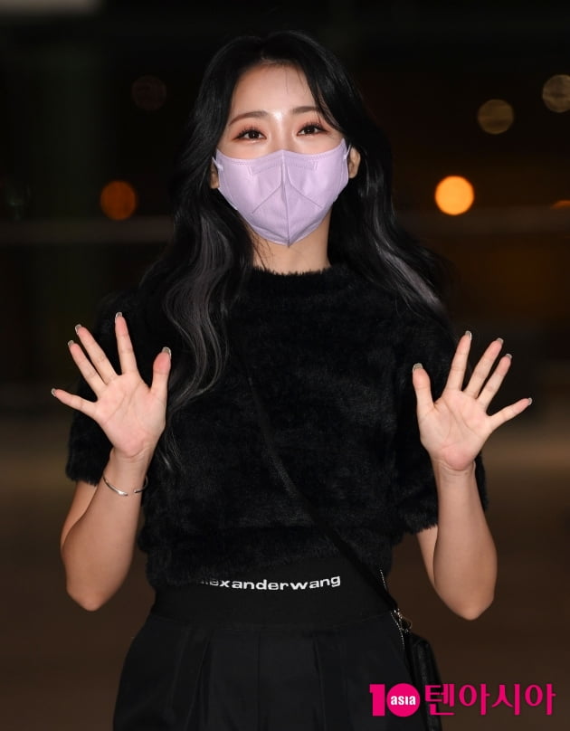 [TEN 포토] 홍지윤 '상큼한 인사'