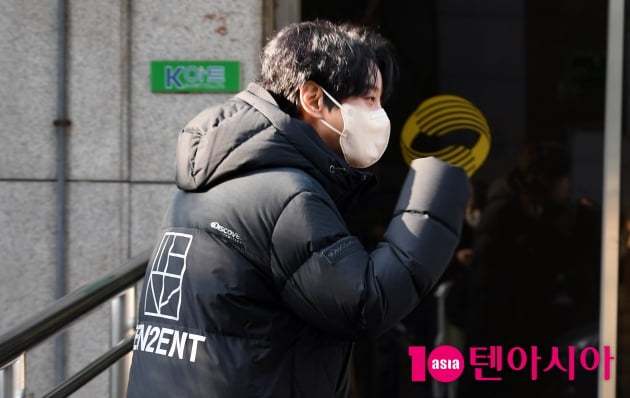 [TEN 포토] 황치열 '녹화 잘하고 올께요'