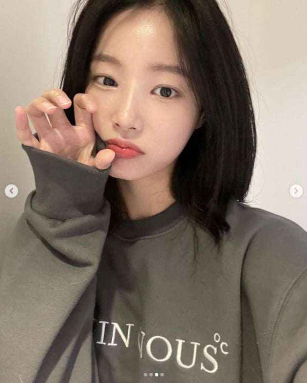 모모랜드 출신 연우, 완벽 미모와 신비로운 분위기...어흥~[TEN★]