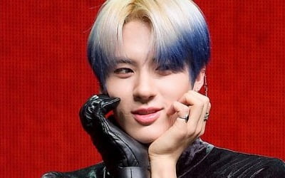 [공식] 더보이즈 에릭, 코로나19 확진 "멤버들은 결과 기다리는 중"