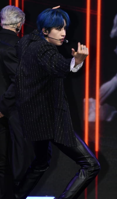[TEN 포토] 펜타곤 우석 '유혹의 손짓'