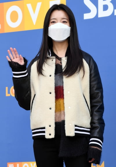 [TEN 포토] 한효주 '오랜만에 인사드려요'