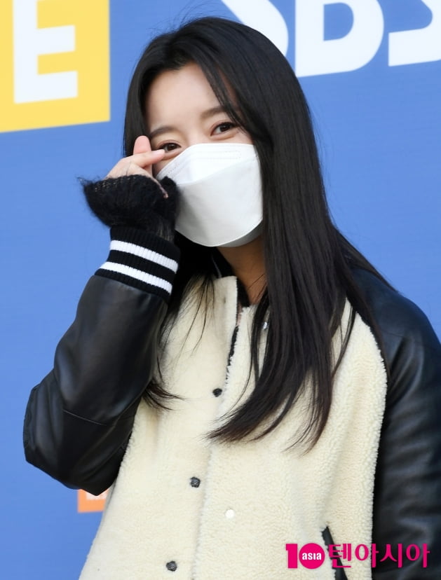 [TEN 포토] 한효주 '상큼한 쪼꼬미 하트'