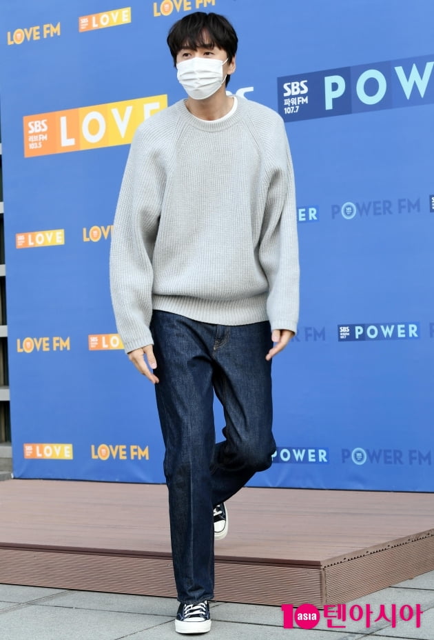 [TEN 포토] 이광수 '라디오에서 만나요'