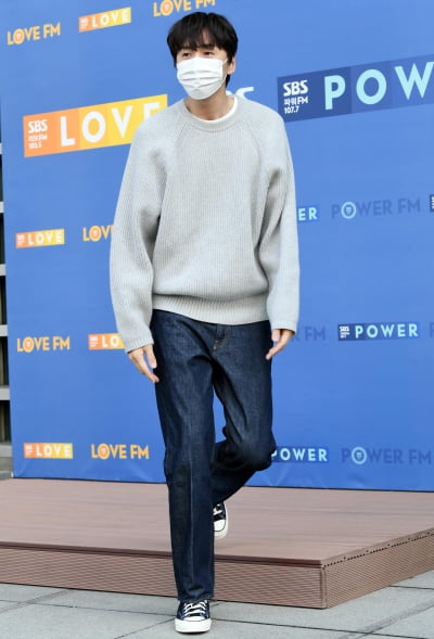 [TEN 포토] 이광수 '라디오에서 만나요'