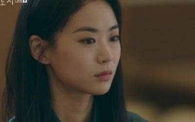 '공작도시' 수애 VS 이이담, 아들 서우진 두고 '갈등'