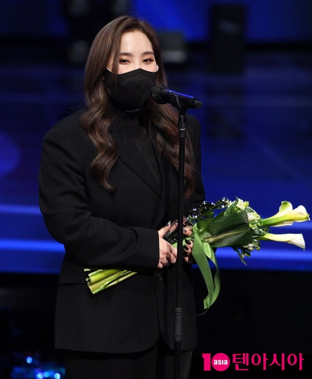 [TEN 포토] 김연서 '올해의 실연자상 코러스 부문을 수상'
