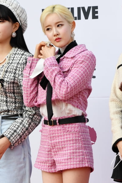 [TEN 포토] 스테이씨 시은 '섹시한 레드립'