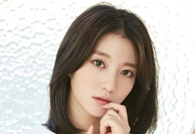 [공식] 오마이걸 유빈, 코로나19 확진 "2차 접종까지 완료"