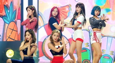 '이현주 왕따 논란' 에이프릴…RBW에 인수된지 이틀만에 결국 해체[TEN피플]