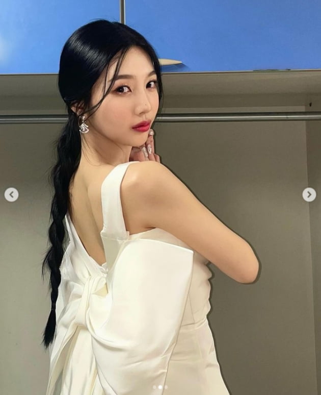 레드벨벳 조이, 리본 달고있는 천사...어느별에서 왔을까?[TEN★]