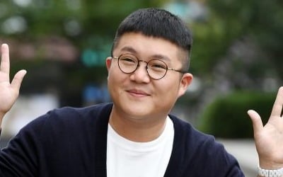 [공식] 조세호, 코로나19 확진 "부스터샷까지 접종…스케줄 모두 중단"