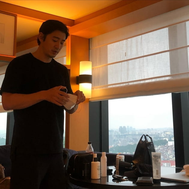 사진=윤계상 공식 인스타그램