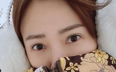 '권상우♥' 손태영, 뉴욕집 한 걸음 앞은 썰매장? 딸 리호와 즐긴 겨울왕국[TEN★]