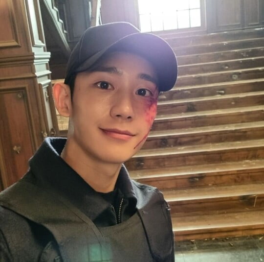 (사진=정해인 SNS)