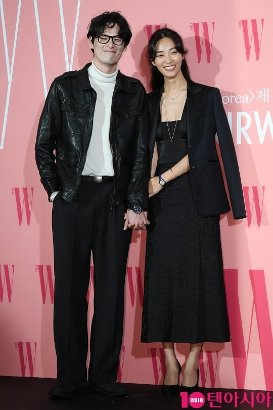 '모델 부부' 김원중♥곽지영, 임신 발표…결혼 4년만 부모된다 [TEN★]
