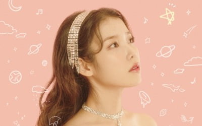 아이유 '셀러브리티' 2021년 멜론 연간차트 1위…브브걸 '롤린'이 2위