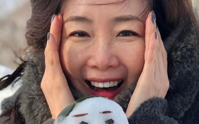 '9살 연하♥' 최지우, 20년 전과 똑같네…'겨울연가' 지우히메 소환[TEN★]