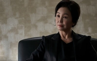 '공작도시' 김미숙X이학주, 의미심장 불편한 만남