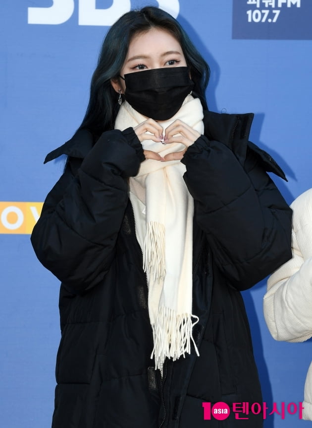 [TEN 포토] 모모랜드 제인 '만찢녀의 하트'