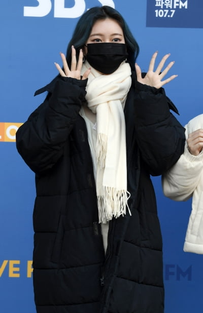 [TEN 포토] 모모랜드 제인 '라디오 마치고 나왔어요'